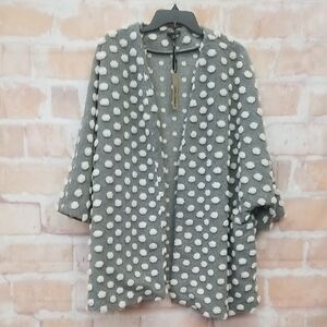 NWT Coco + Carmen Size One Size Gray and White Textured Cardigan